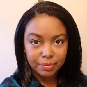 Meet your Posher, Alana